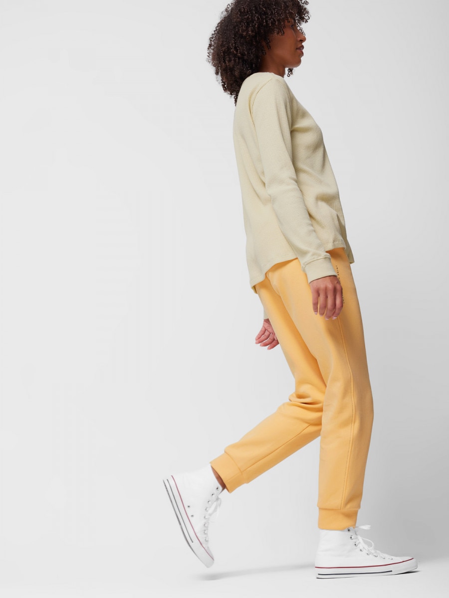 OUTHORN Spodnie dresowe damskie - żółte Złoty 3