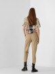 OUTHORN Spodnie tkaninowe damskie - beżowe Beż 2