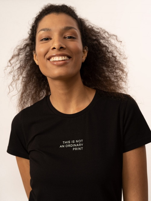 T-shirt z nadrukiem damski - czarny