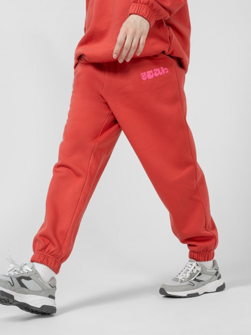 Spodnie dresowe damskie - czerwone