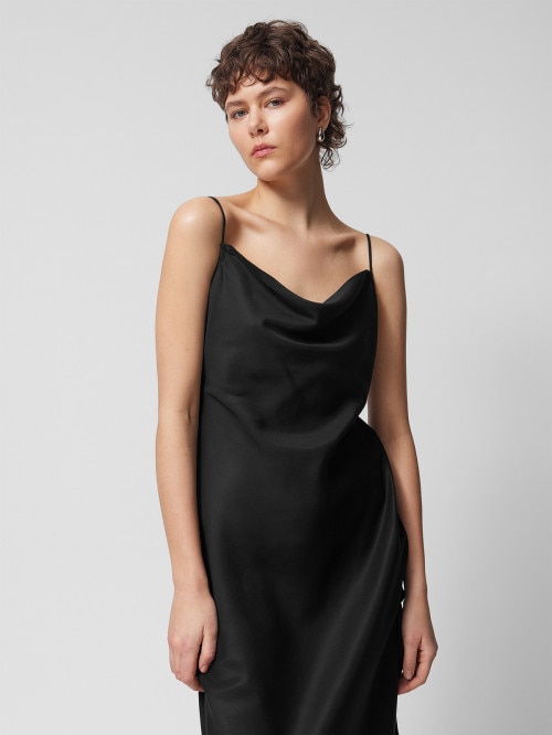 Sukienka midi z lyocellu - czarna